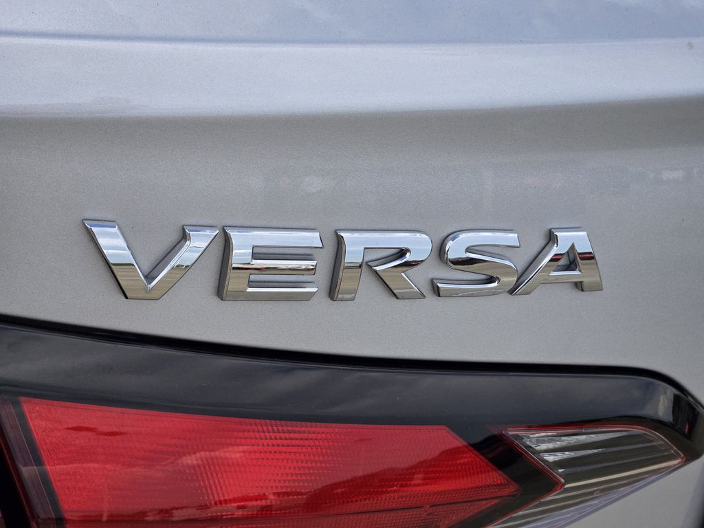 2025 Nissan Versa Sedan S - Photo 9