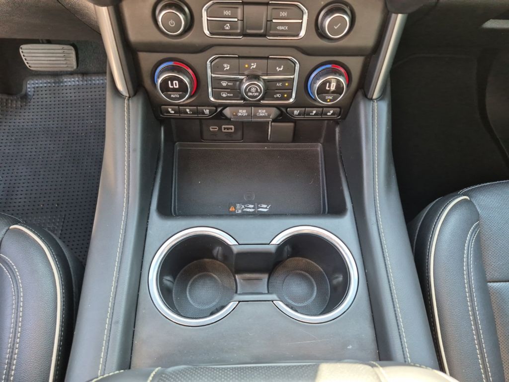 Used Car 2021 Chevrolet Suburban  Premier For Sale Under $50,000 In Austin, Texas