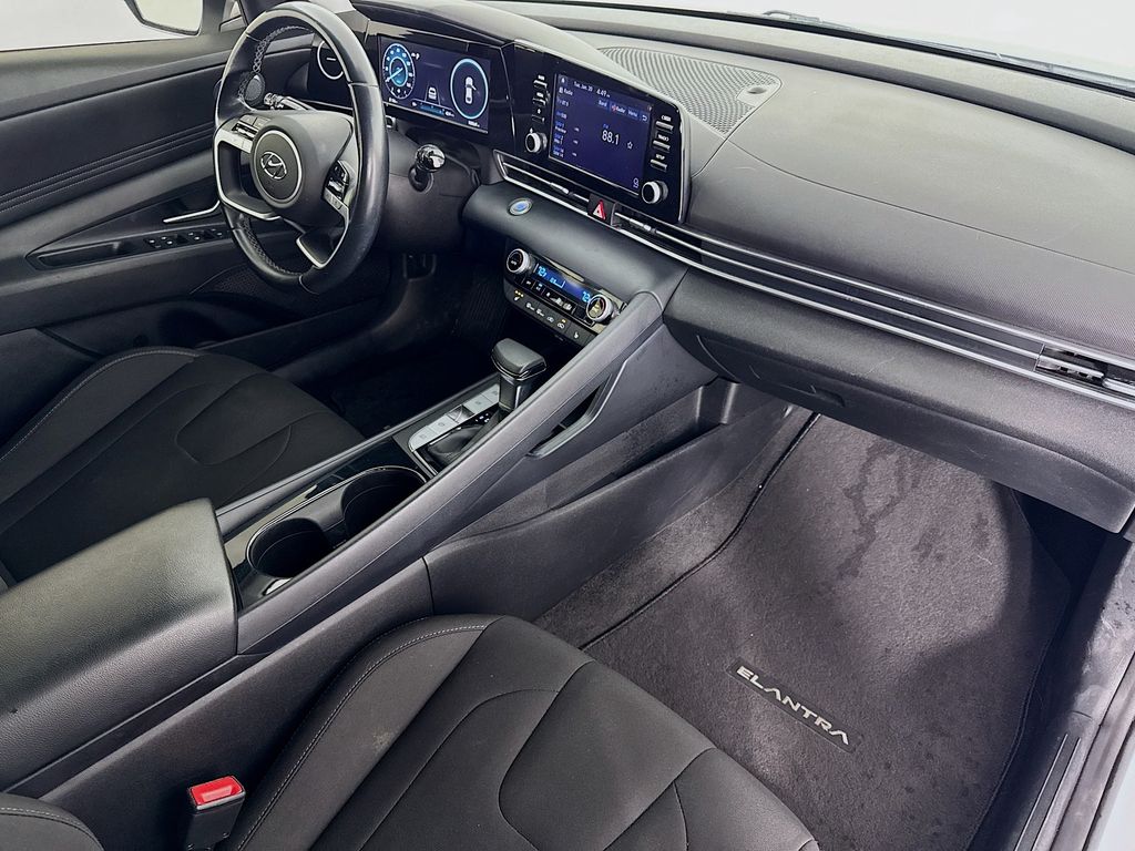 Used Car 2021 Hyundai Elantra  Sel For Sale Under $15,000 In Austin, Texas