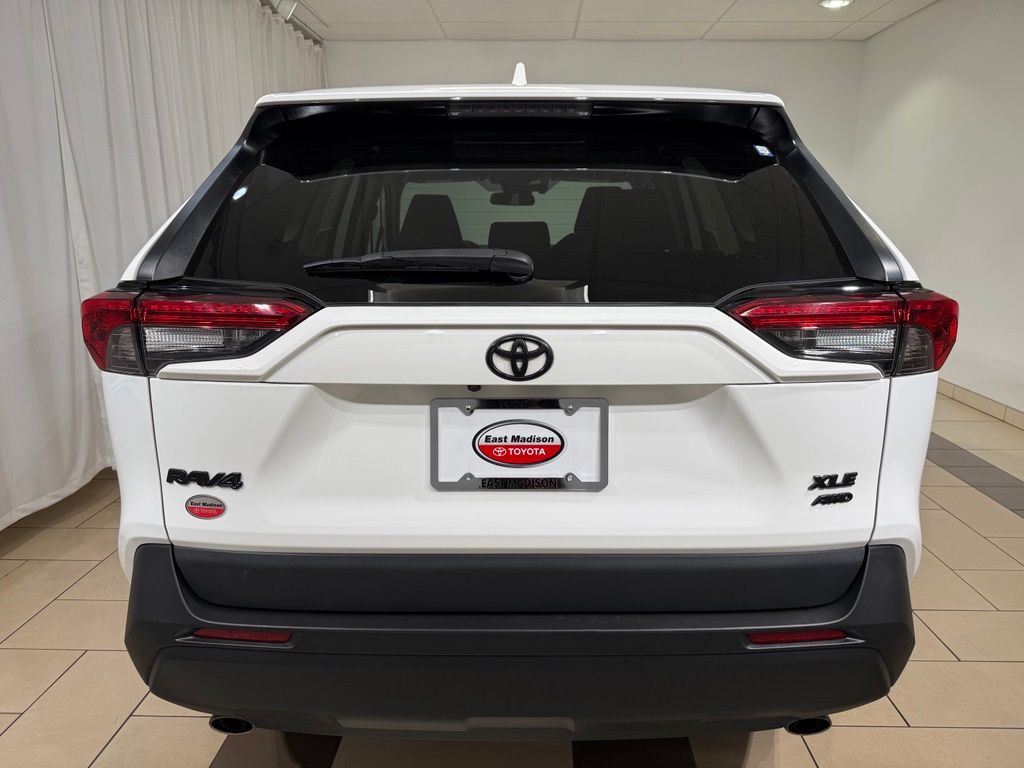 Thumbnail: 2024 Toyota RAV4 - 4