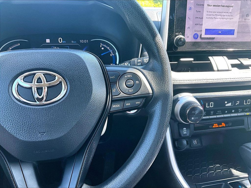 2023 Toyota RAV4 Hybrid — photo 24