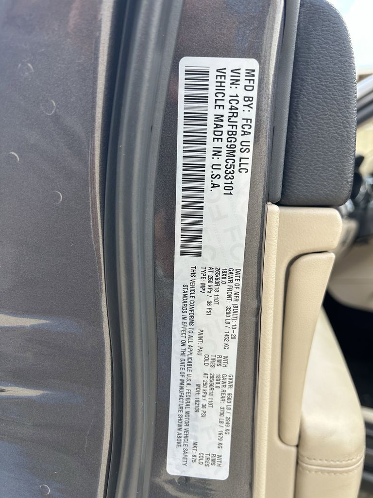 2021 Jeep Grand Cherokee Limited Gray at DeMontrond Auto Country