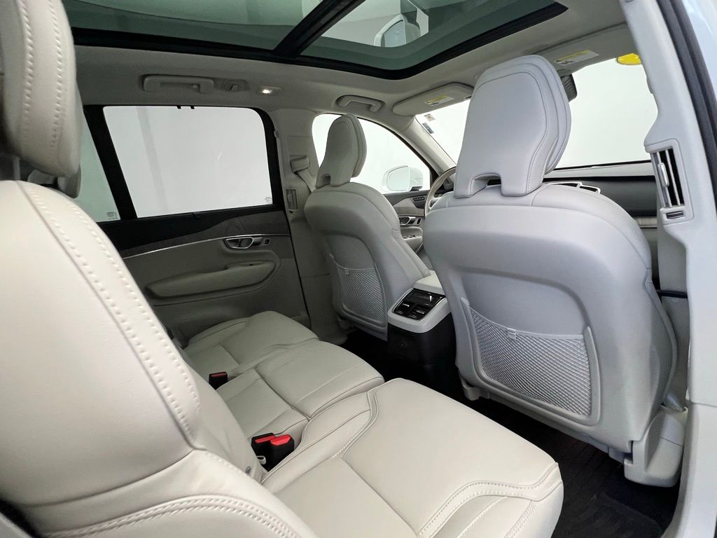 Thumbnail: 2024 Volvo XC90 - 8