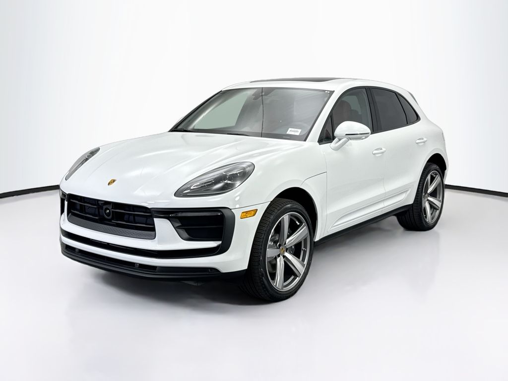 Thumbnail: 2026 Porsche Macan - 1