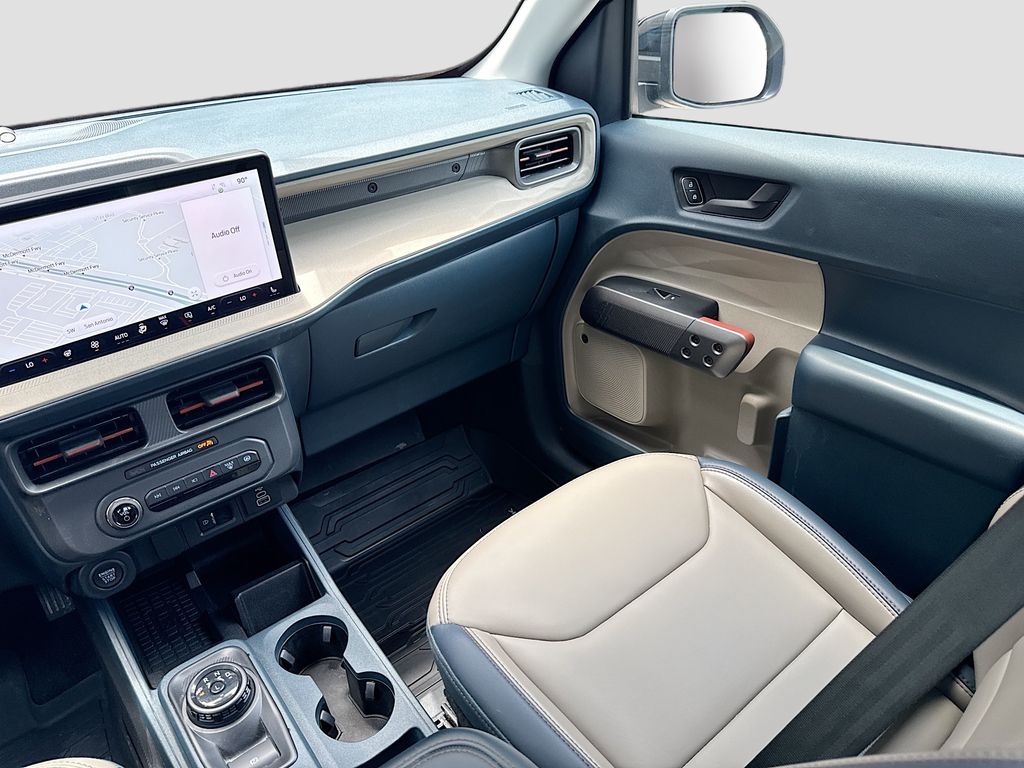 Used 2025 Gray Ford Lariat image 24