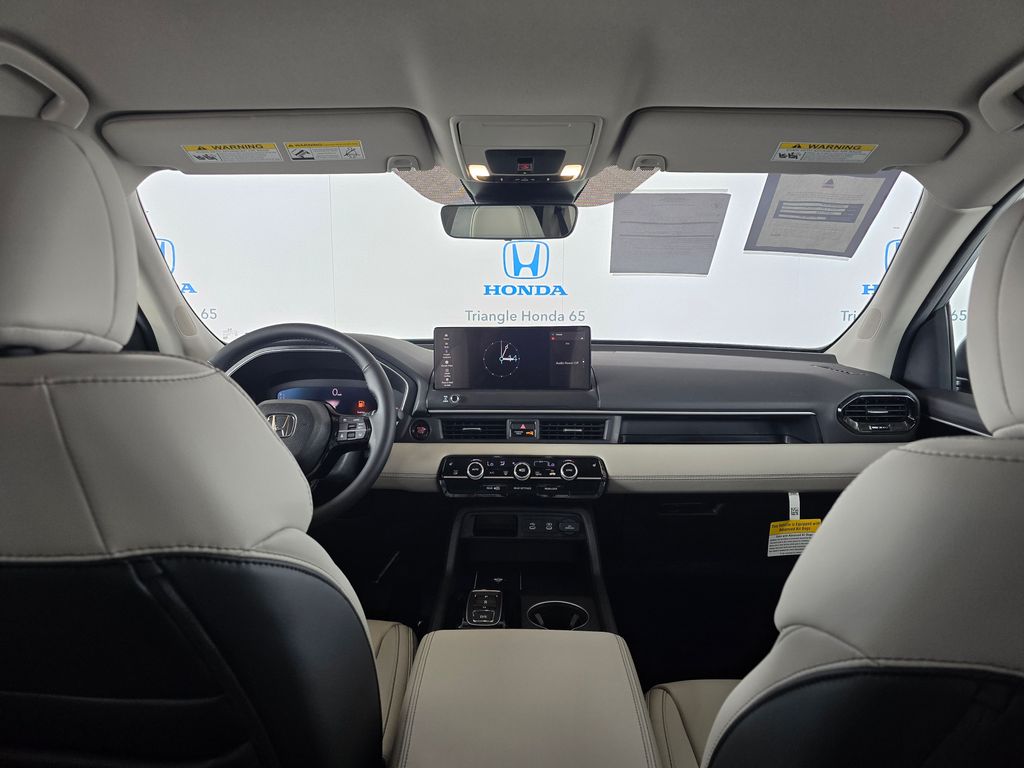 Thumbnail: 2026 Honda Pilot - 9