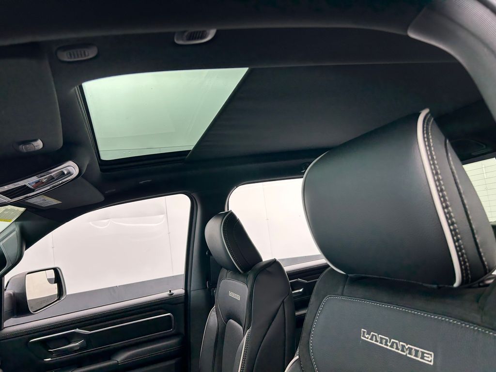 New 2026 Granite Crystal Metallic Clearcoat Ram Laramie image 16