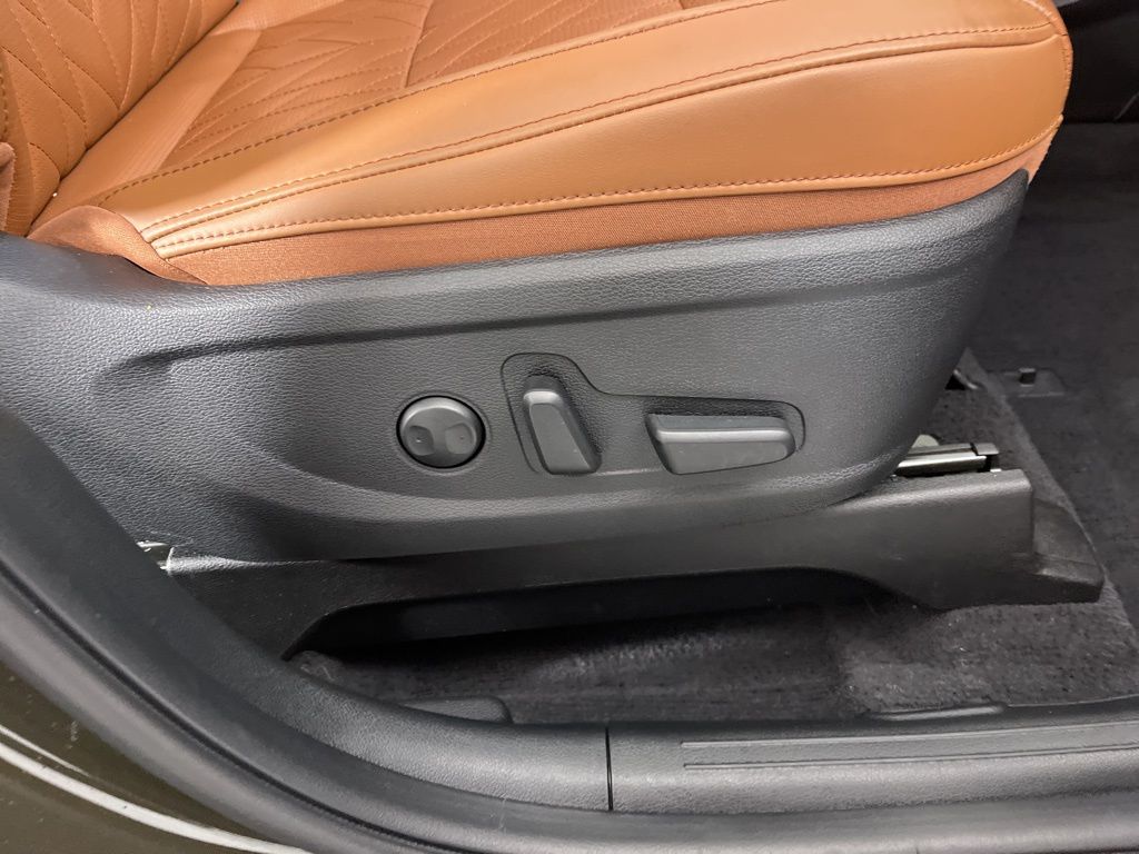 Thumbnail: 2024 Kia Telluride - 9