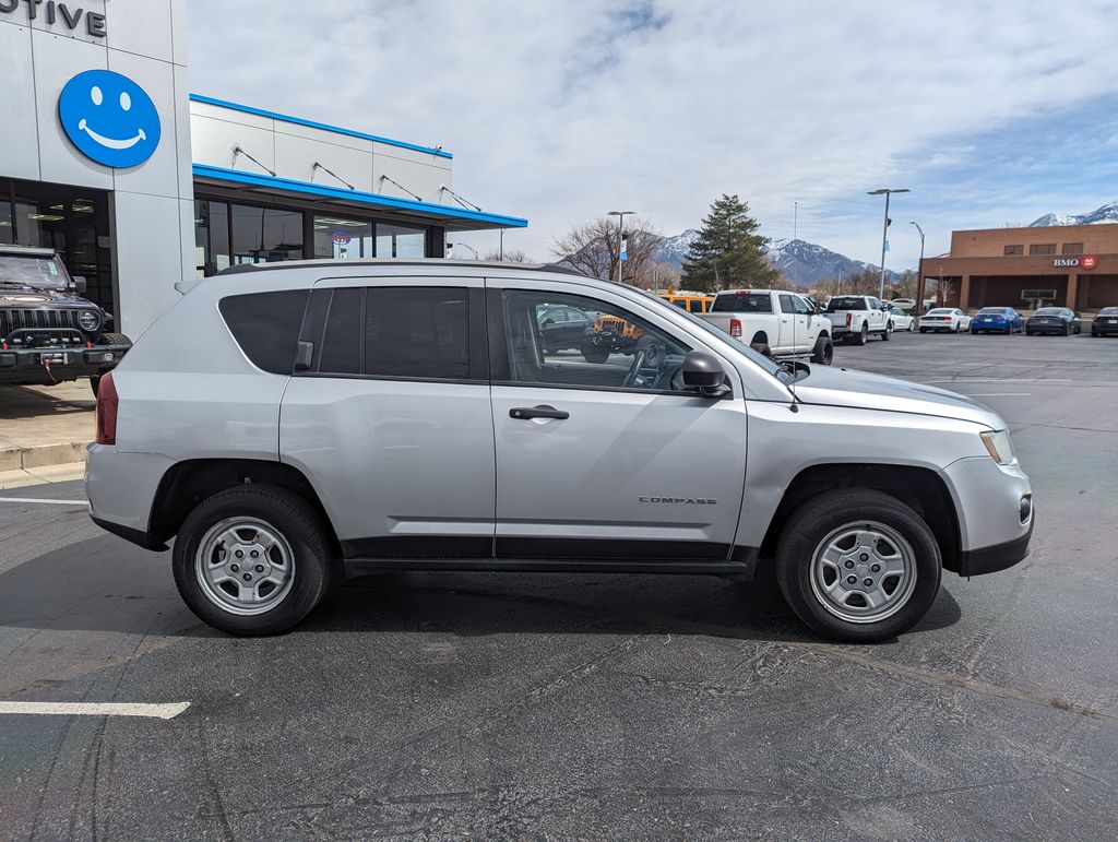 2014 Jeep Compass Sport 2