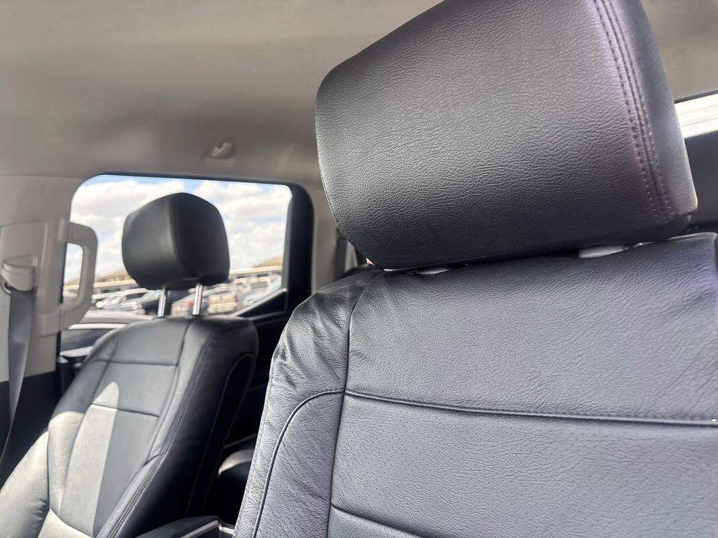 Used Car 2022 Toyota Tundra  Sr5 For Sale Under $40,000 In Austin, Texas