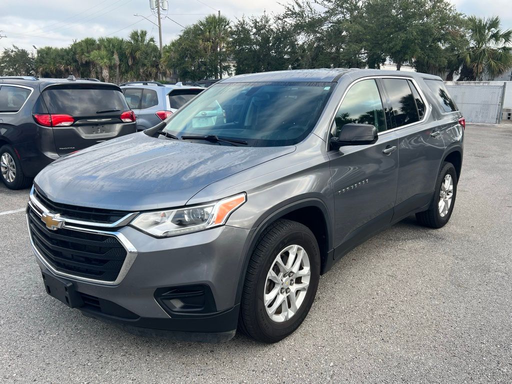 2020 Chevrolet Traverse LS 2