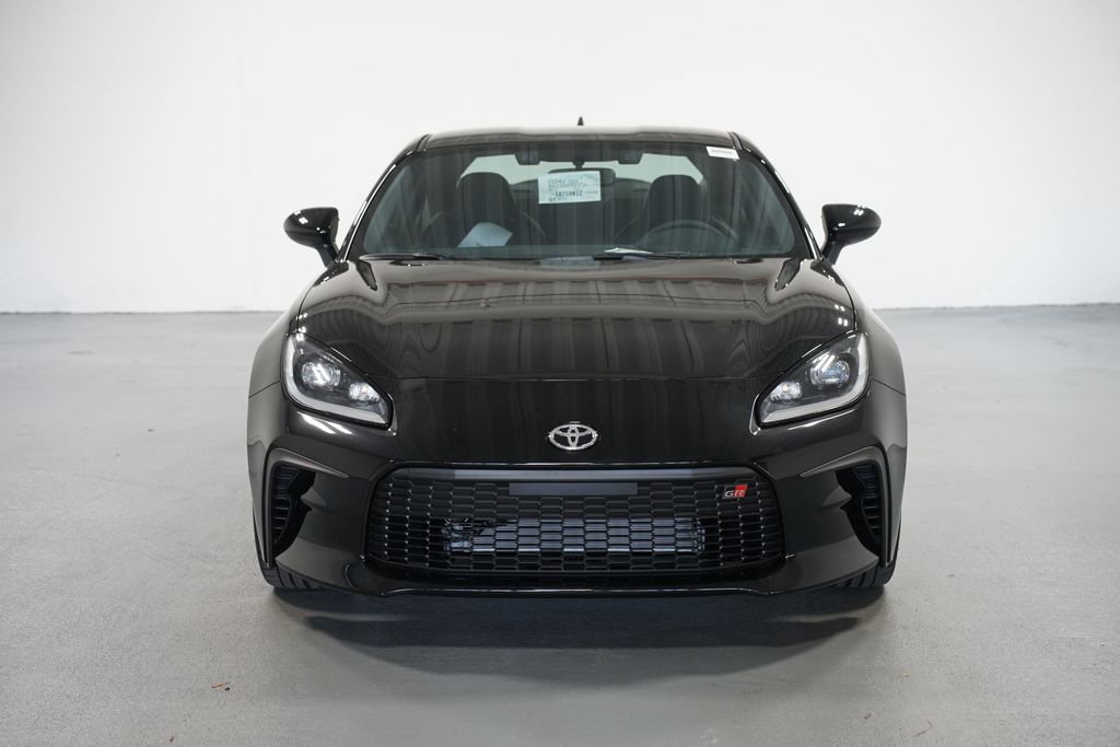 Thumbnail: 2025 Toyota GR86 - 2