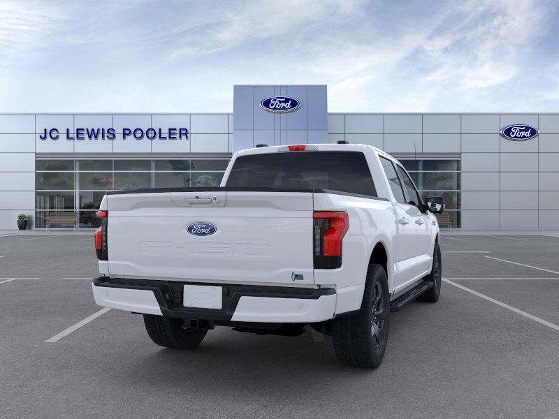 2025 Ford F-150 Lightning Flash