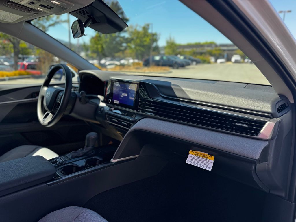 2026 Toyota Camry LE photo 7