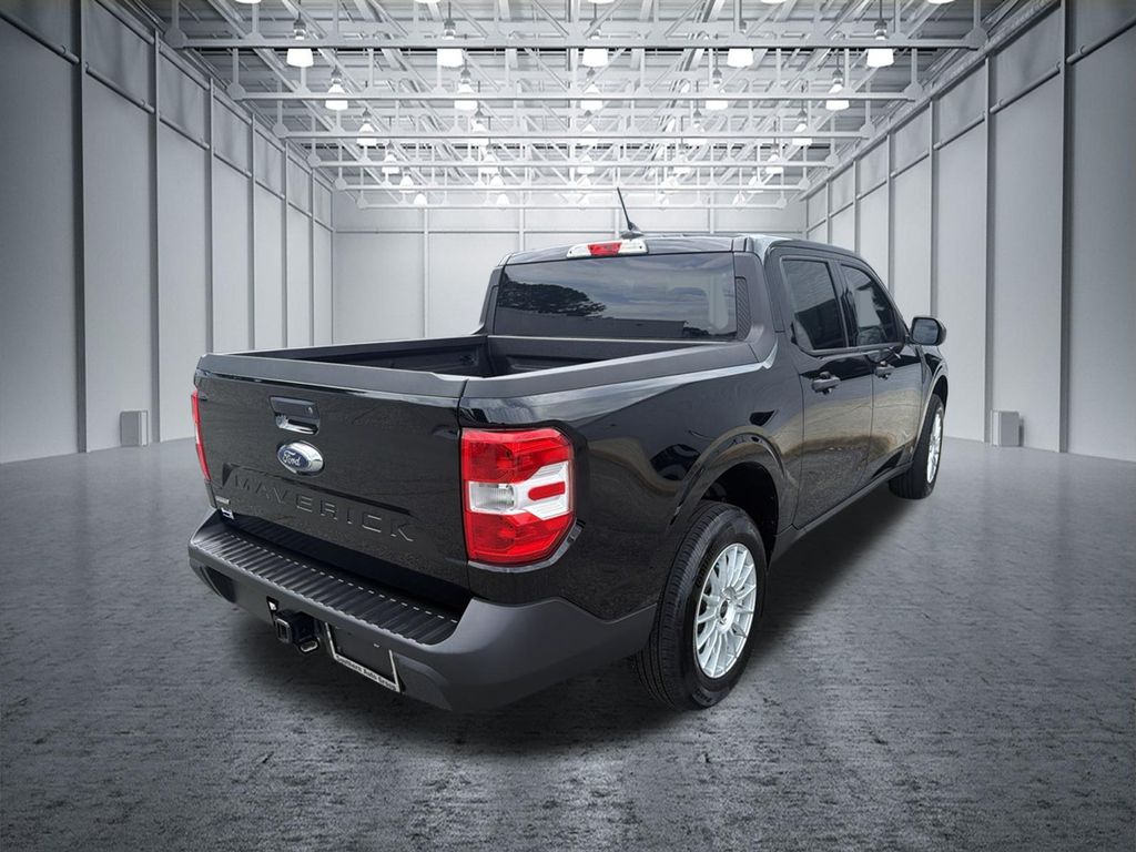 Used 2024 Black Ford XL image 5