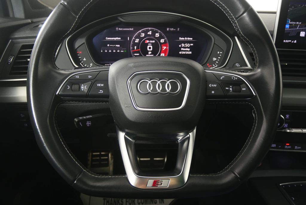 Thumbnail: 2018 Audi SQ5 - 17