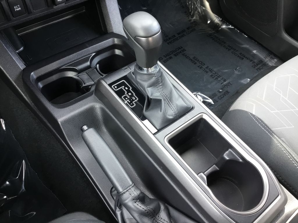 Thumbnail: 2023 Toyota Tacoma - 23