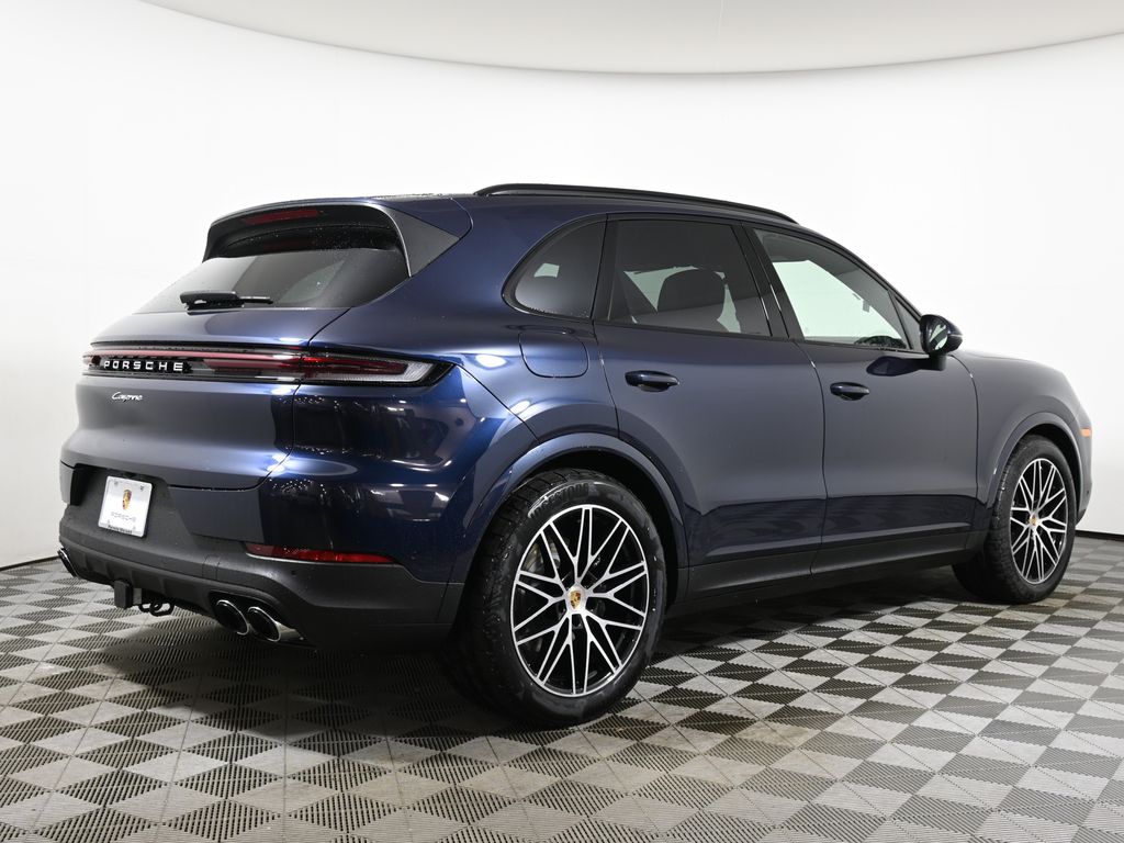 2024 Porsche Cayenne  7