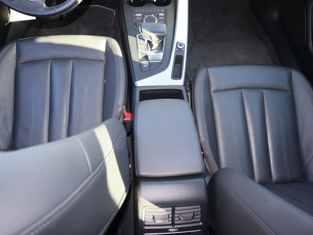 Thumbnail: 2017 Audi A4 - 8