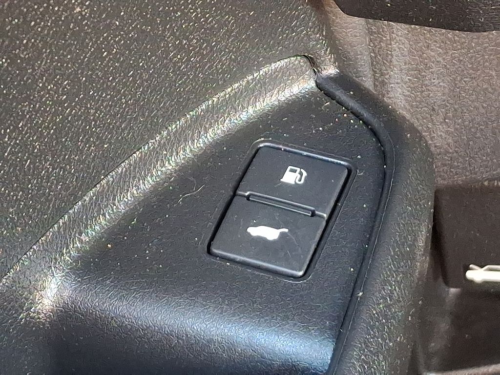 Thumbnail: 2018 Honda Pilot - 28