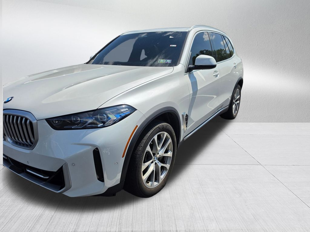 Mineral White Metallic 2025 BMW X5 SUV / Crossover All-Wheel Drive 8-Speed Automatic