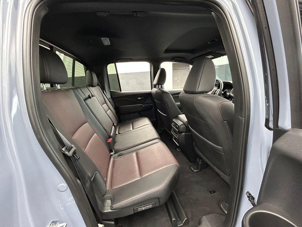 Used 2024 Gray Pearl Honda Black Edition image 46