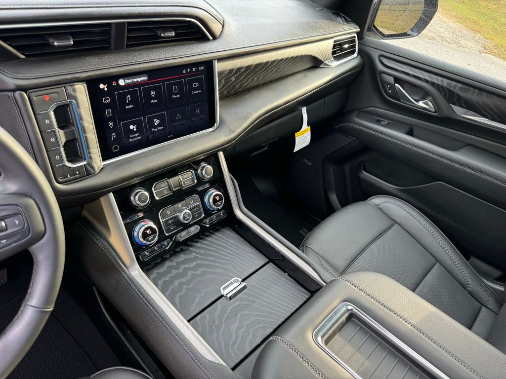 2023 GMC Yukon Denali 35