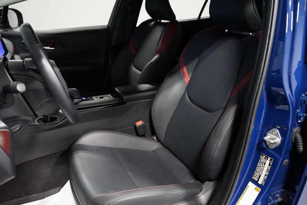 Thumbnail: 2025 Toyota Prius - 25