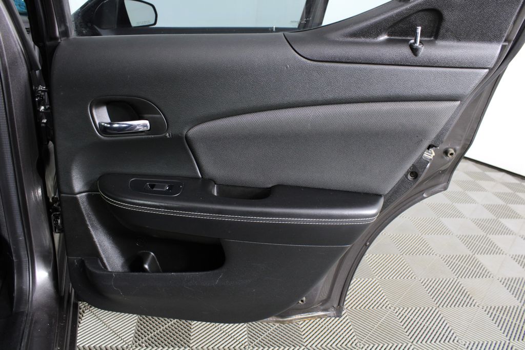 Used 2014 Dodge Avenger for sale in 