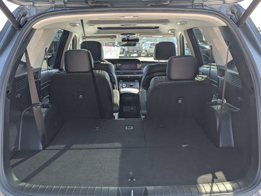 2024 Hyundai Palisade Limited Gray at Shottenkirk Kia Fort Bend