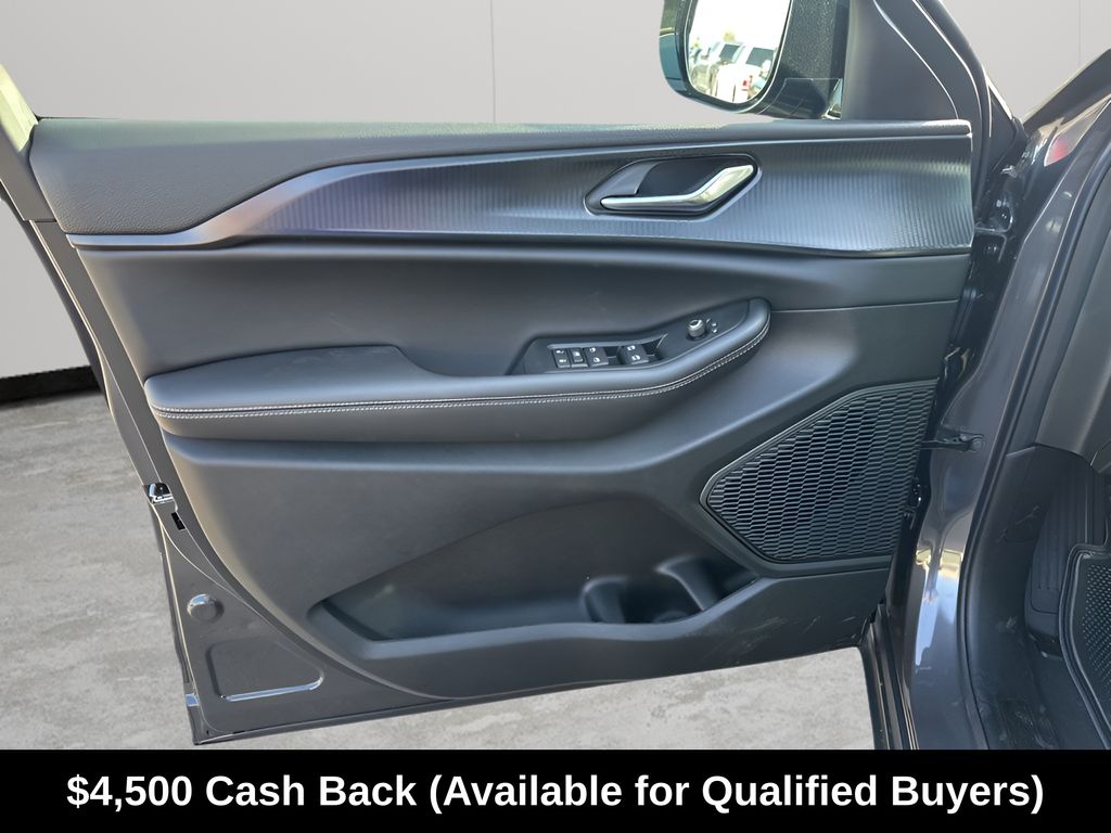 New Car 2025 Jeep Grand Cherokee L  For Sale Under $40,000 In Austin, Texas