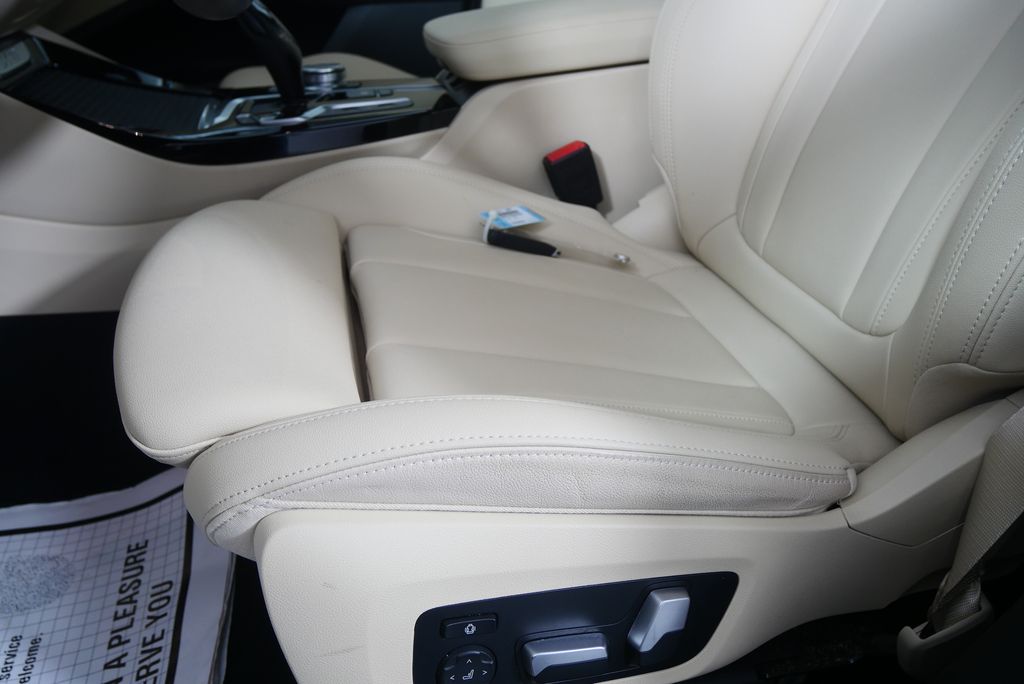 Thumbnail: 2021 BMW X3 - 10