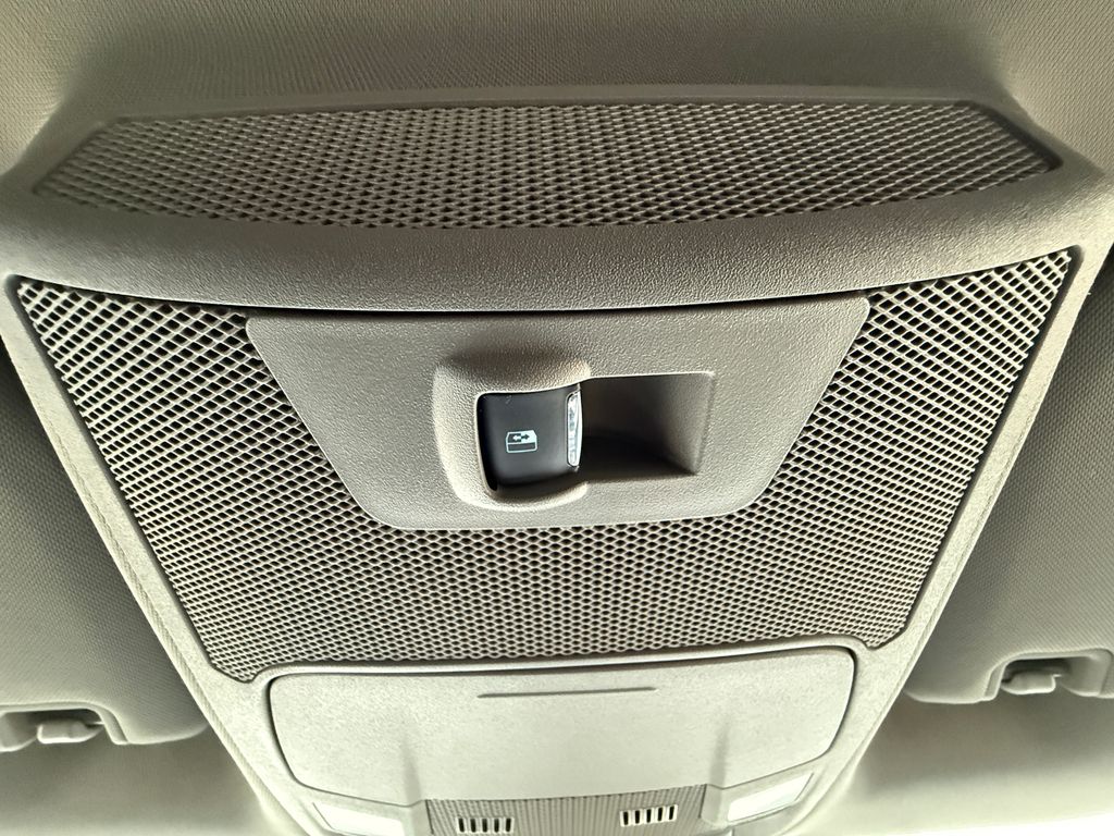 Used 2017 Brown Ford XLT image 58