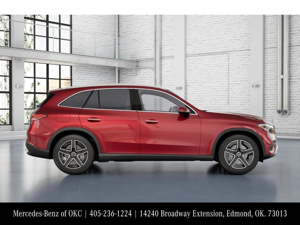 2026 Mercedes Benz GLC 300 4MATIC photo 3