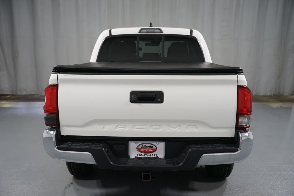 Thumbnail: 2022 Toyota Tacoma - 7