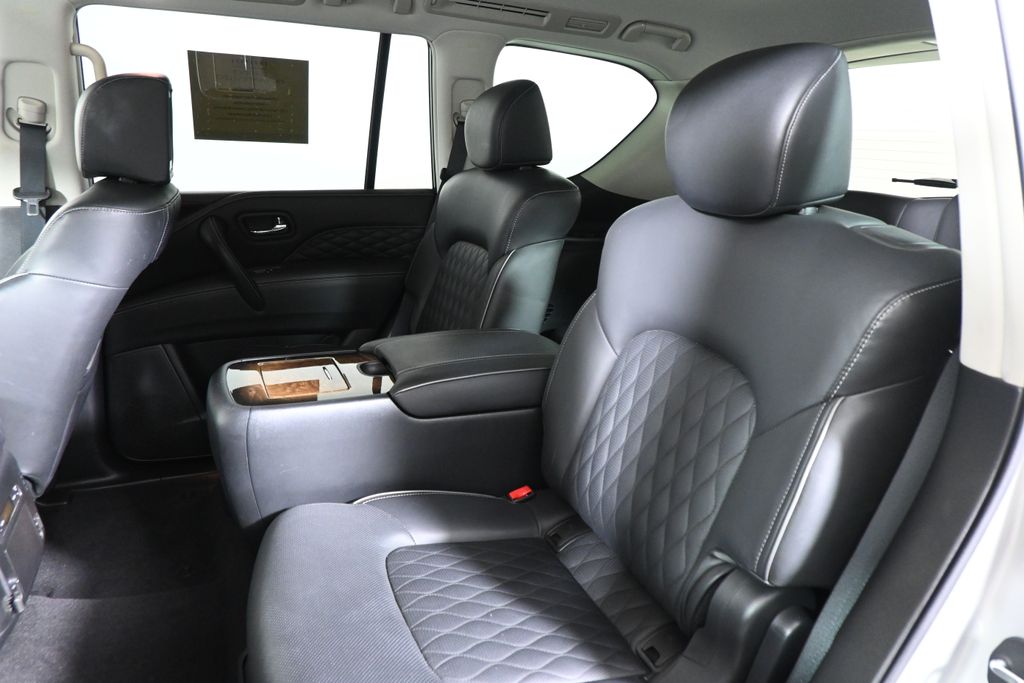 Thumbnail: 2019 INFINITI QX80 - 4