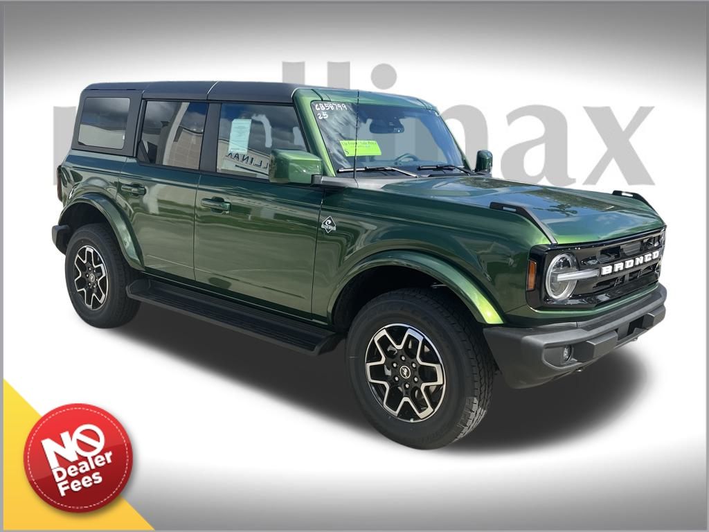 2025 Ford Bronco 4-Door Outer Banks's photo