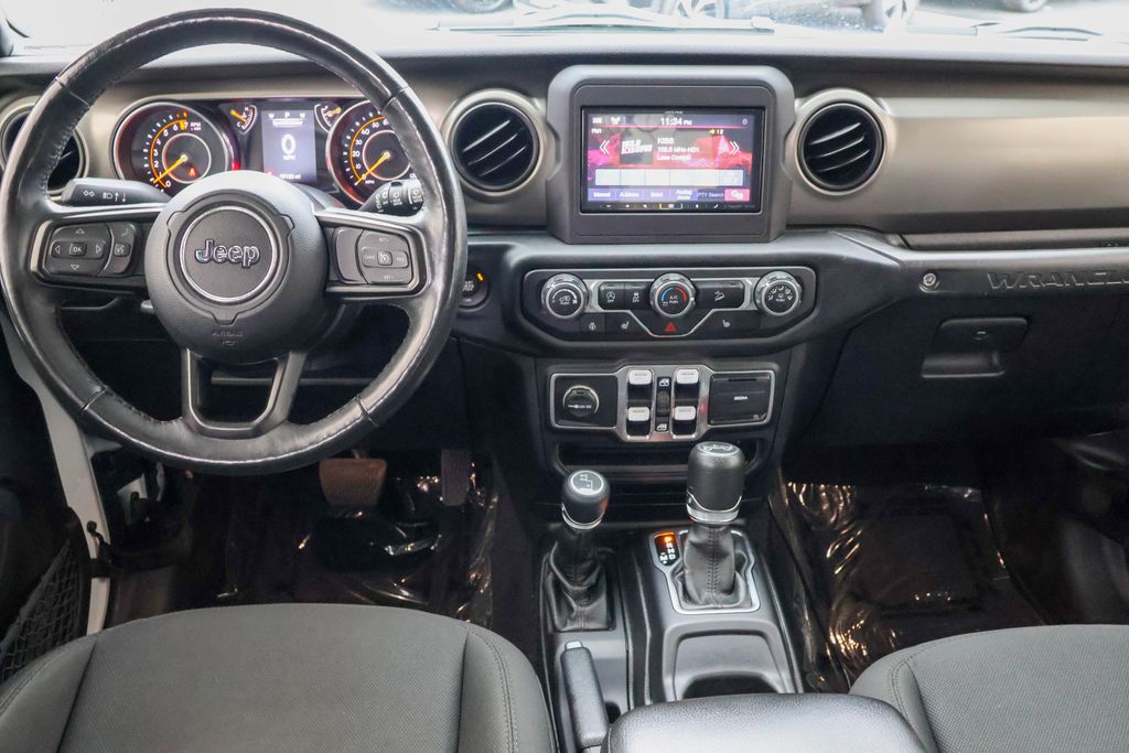 2018 Jeep Wrangler Unlimited Sport S 30