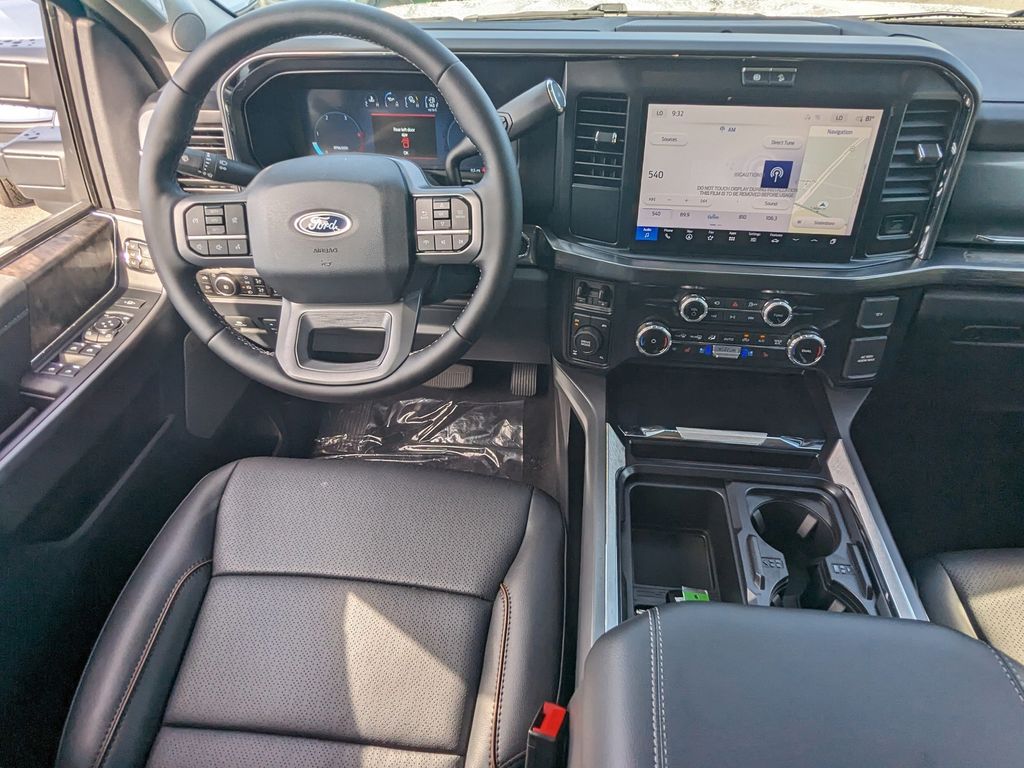 2025 Ford F-250 Super Duty Lariat