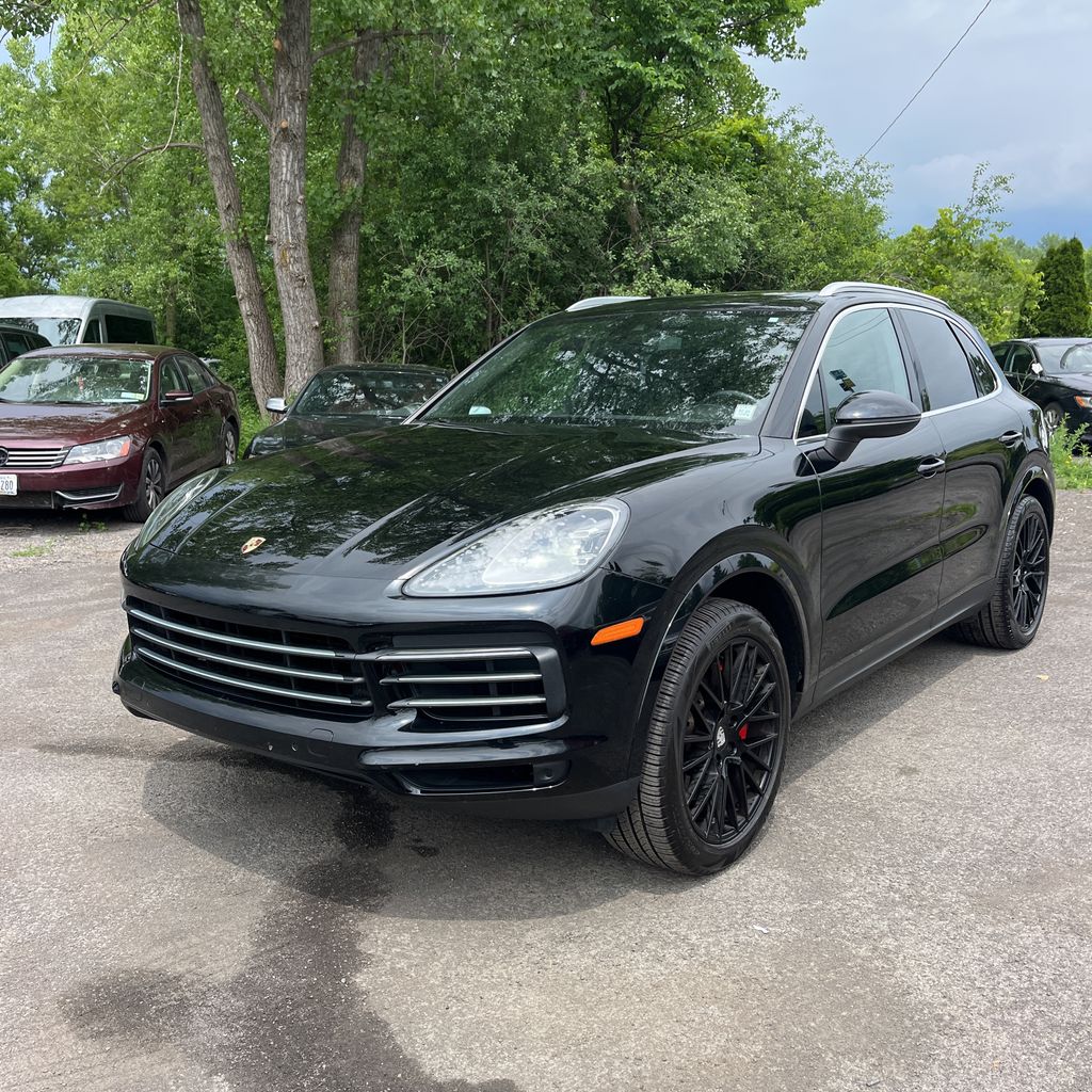 Black 2019 Porsche Cayenne S AWD SUV / Crossover All-Wheel Drive 8-Speed Automatic