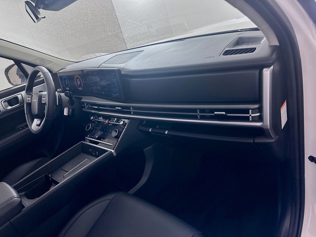 Thumbnail: 2025 Hyundai Santa Fe - 29