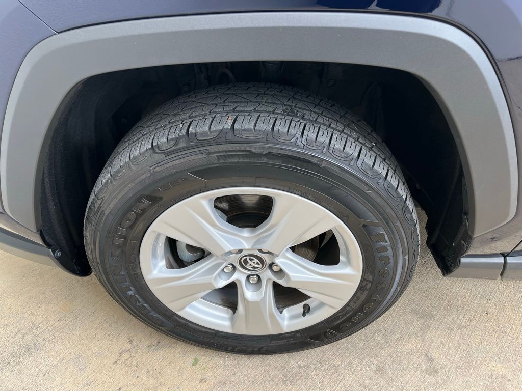 Used Car 2021 Toyota Rav4  Xle For Sale Under $30,000 In Georgetown, Texas