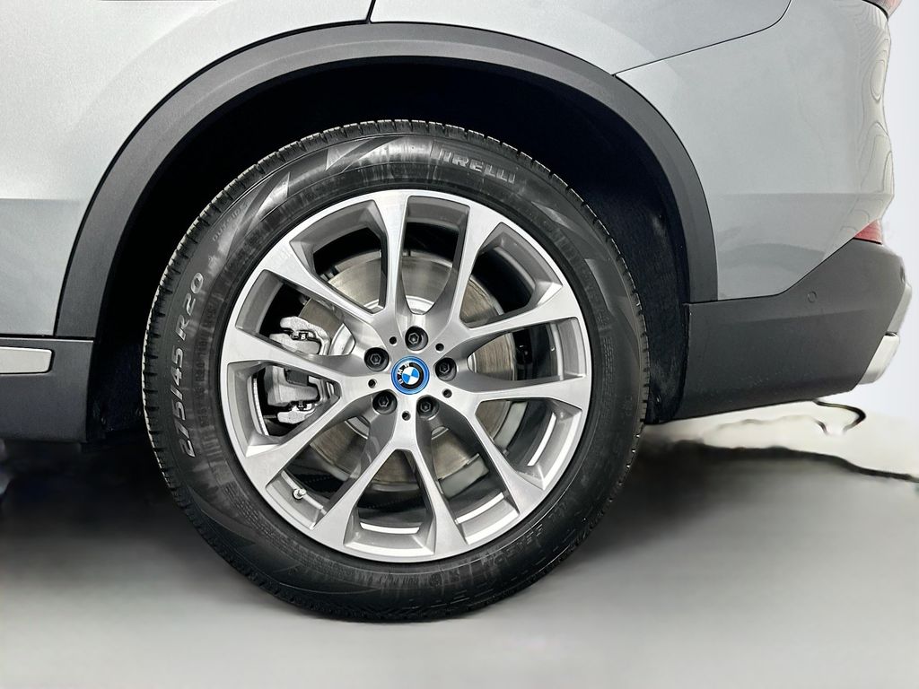 2025 BMW X5 xDrive50e 23