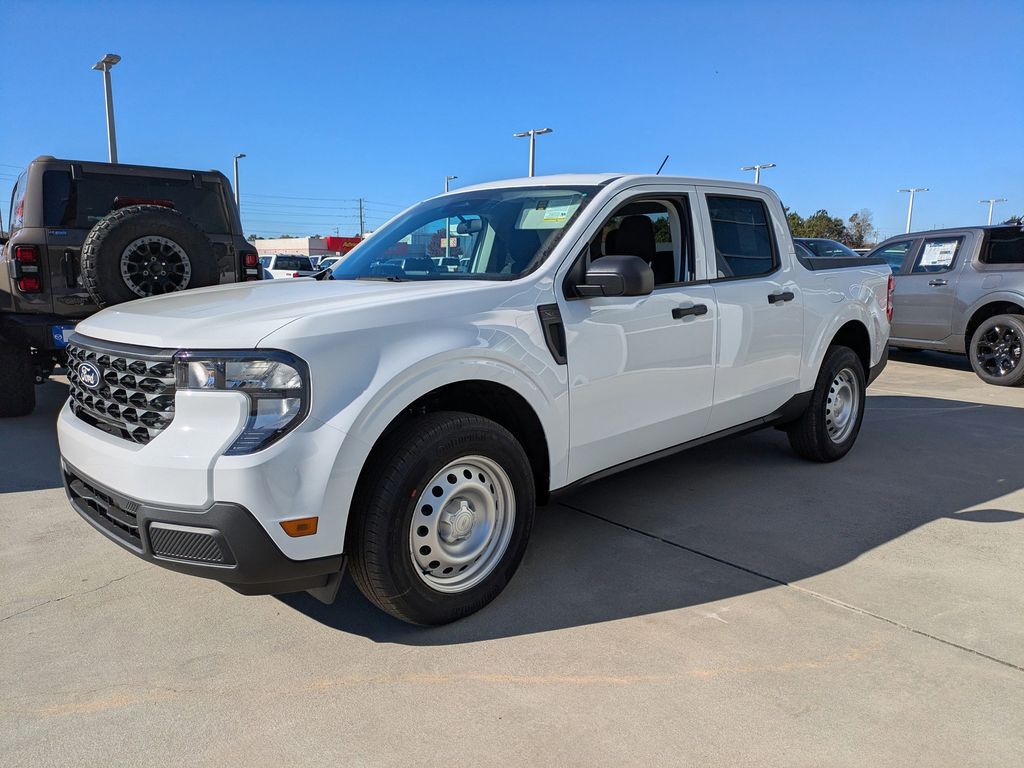 2025 Ford Maverick XL