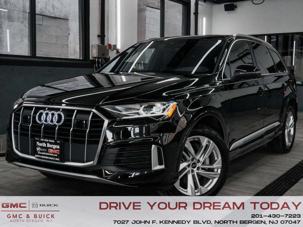 2023 Audi Q7 quattro Premium 45 TFSI