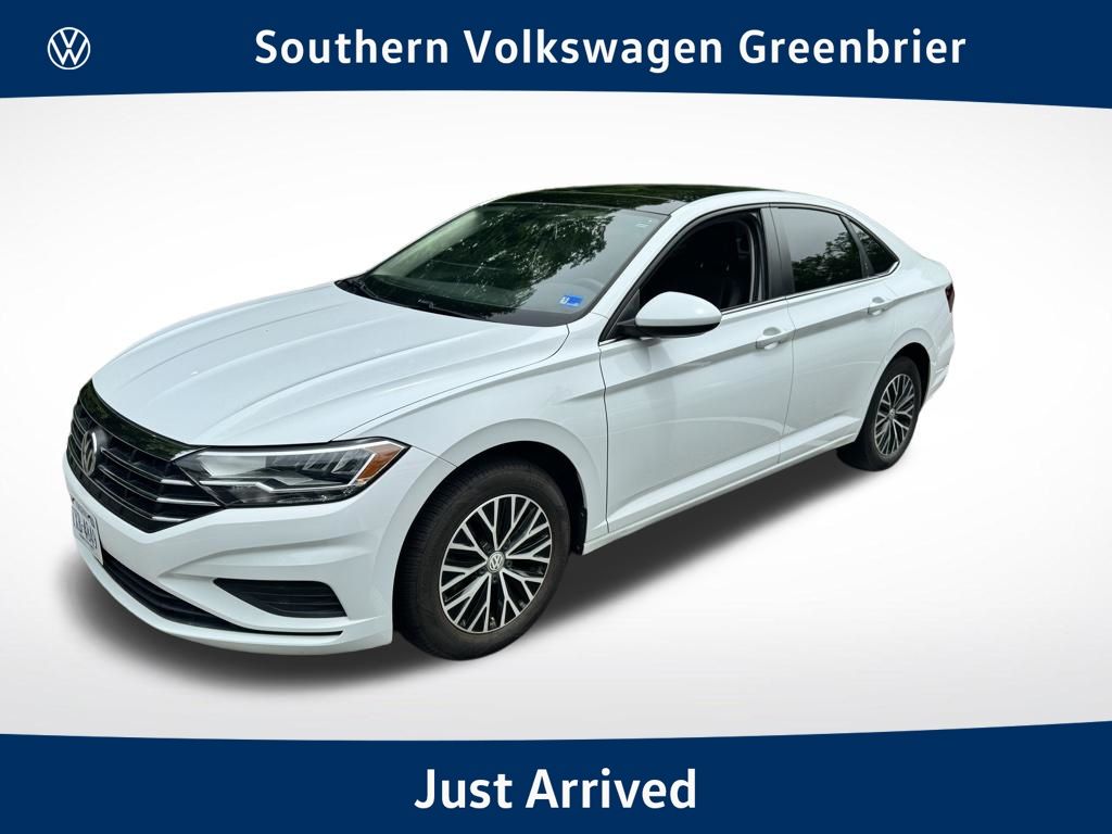 White 2020 Volkswagen Jetta SE FWD Sedan Front-Wheel Drive 8-Speed Automatic