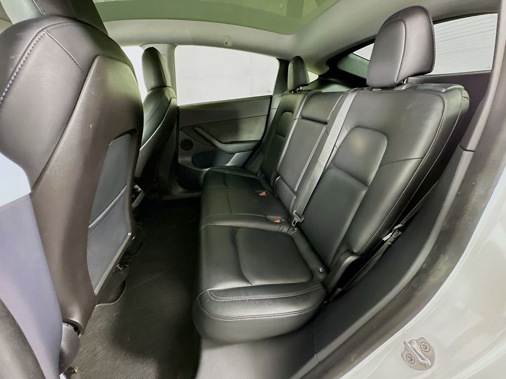 2020 Tesla Model Y Performance 22