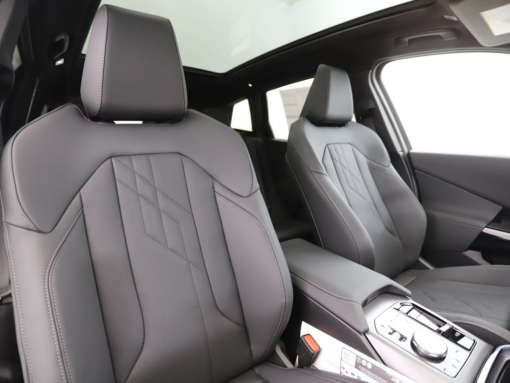 Thumbnail: 2026 BMW X3 - 32