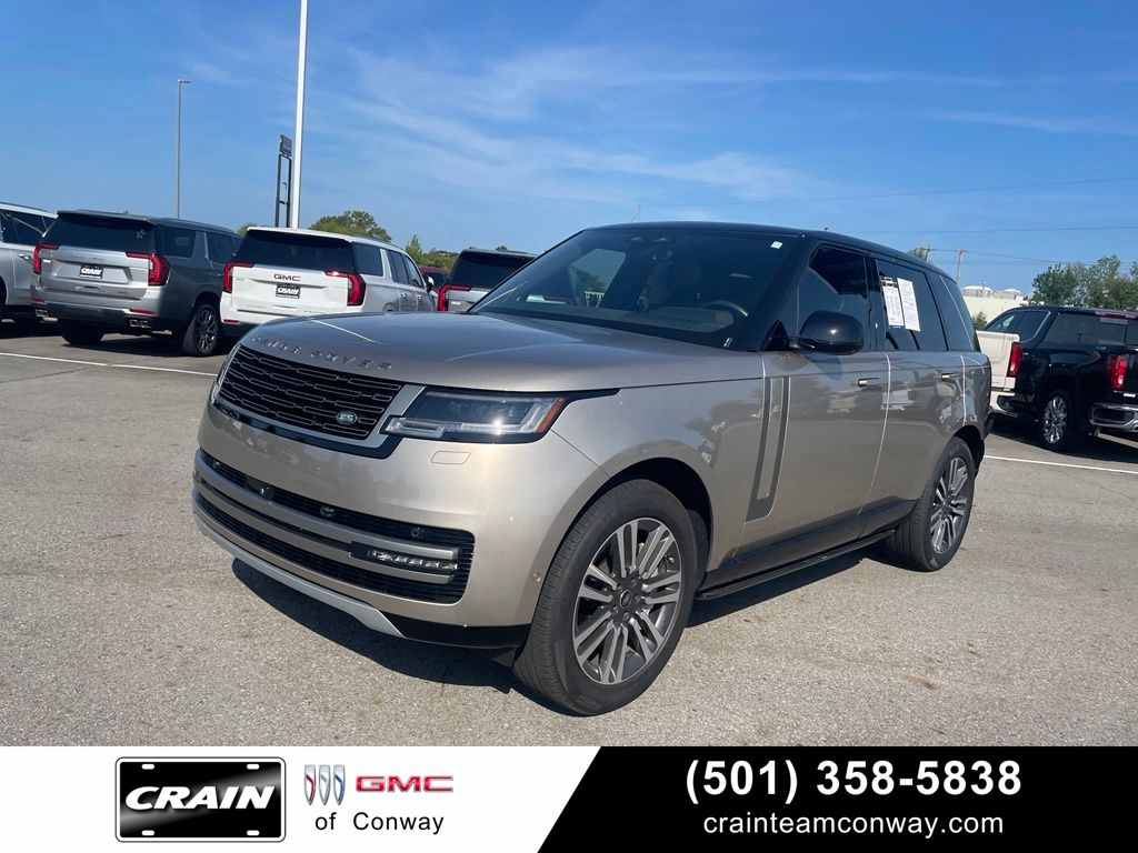 2025 Land Rover Range Rover P530 SE AWD