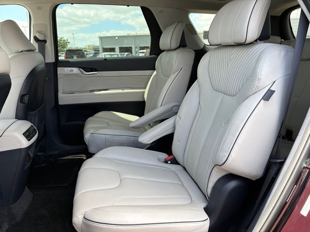 2023 Hyundai Palisade Calligraphy Red at Gullo Toyota